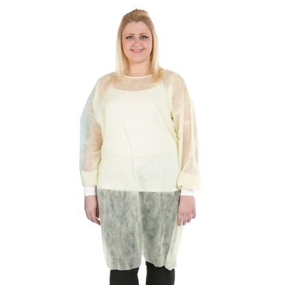 Medicom - SafeWear Form-Fit Isolation Gown Yellow Regular 12/Pk