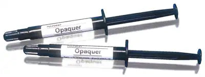 Opaquer 3 mL syringe - near white shade